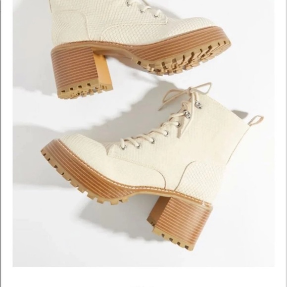 COPY - NWT ALTARD STATE BOOTIES 9 - Picture 2 of 7